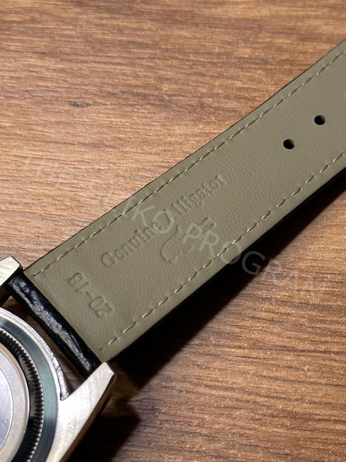 GS 'Black Birch' Mod 36mm - With Alligator Skin Strap